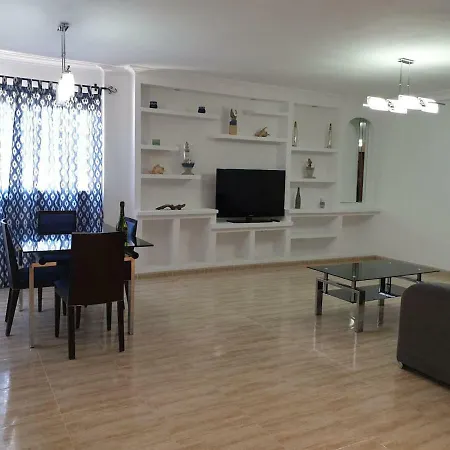 Syrenah Apartment *